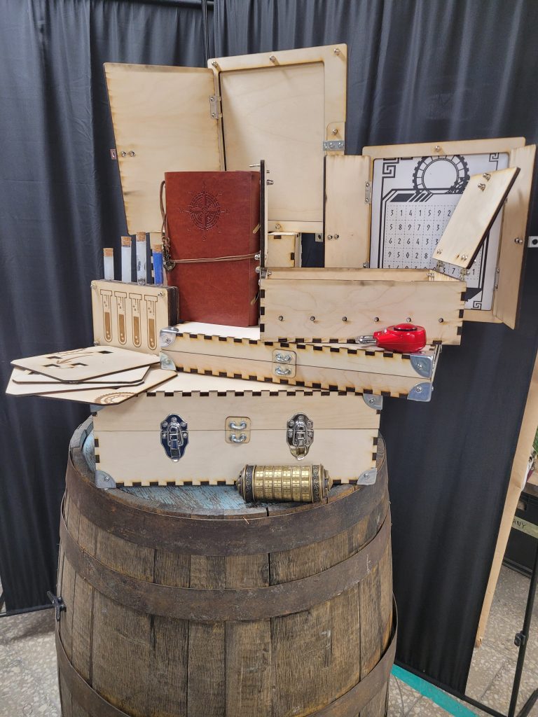 SKRZYNIA ZAGADEK-CHALLENGE BOX
