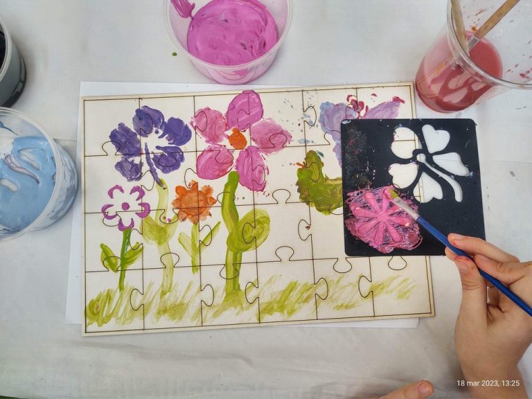 TWORZENIE WŁASNYCH PUZZLI