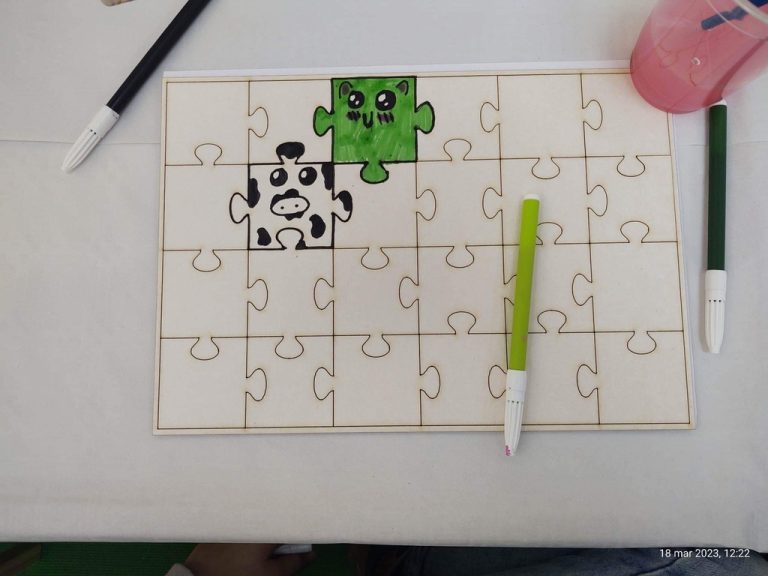 TWORZENIE WŁASNYCH PUZZLI