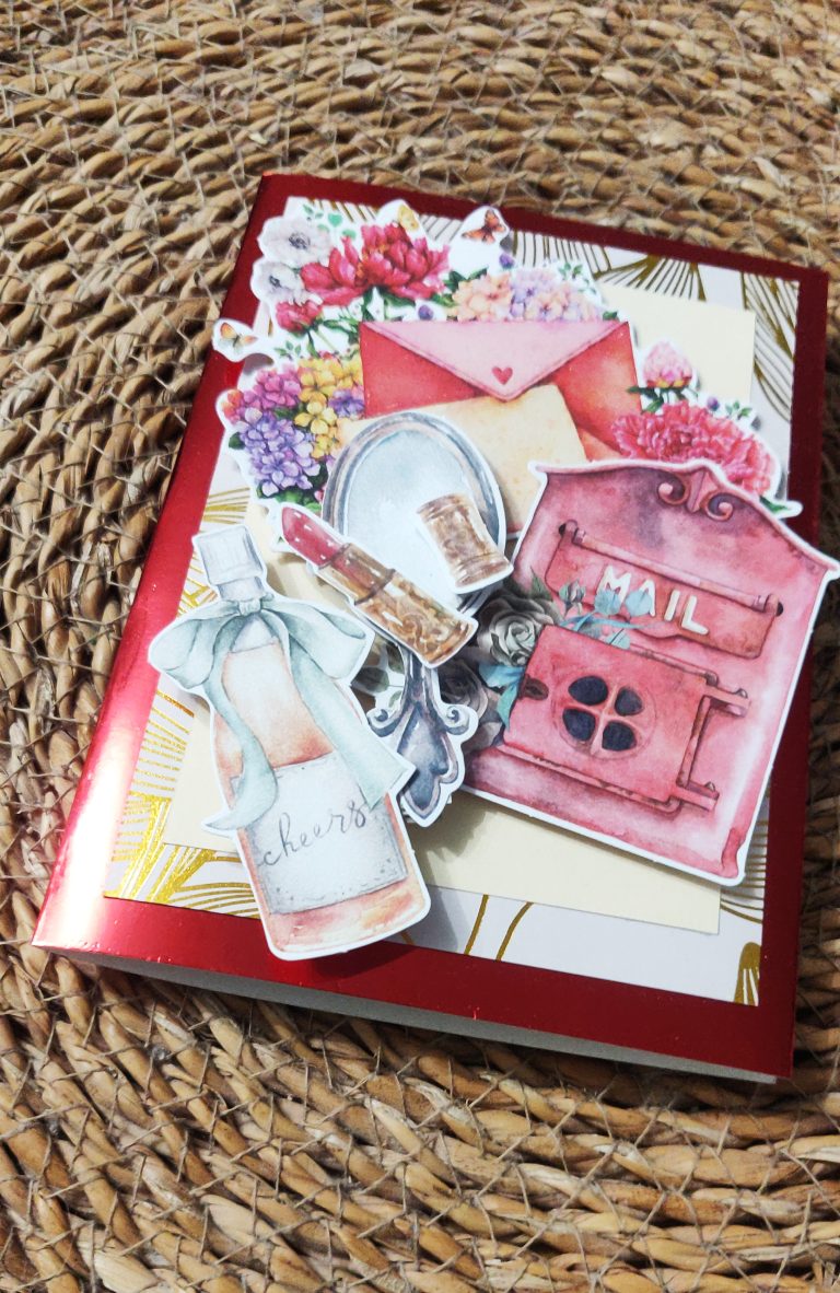 SCRAPBOOKING