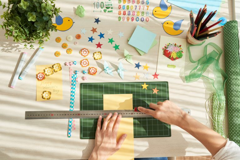 SCRAPBOOKING